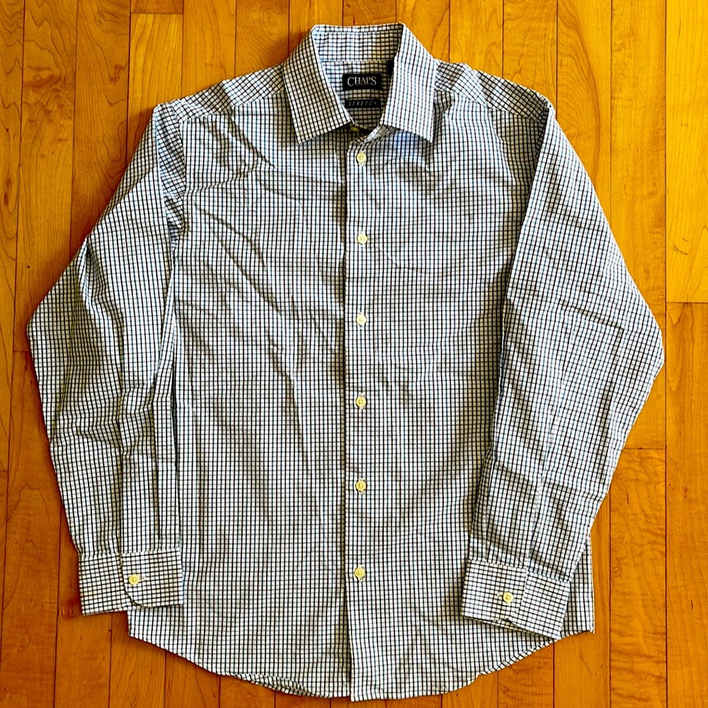 Never worn, Boys Chap long sleeve button down dress shirt (stretch style)